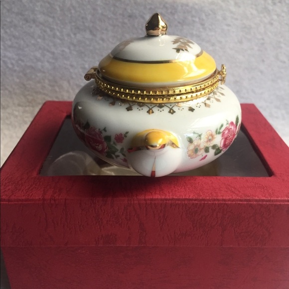Mini Teapot Classic Italian Ceramic Collectible Decor - Picture 4 of 8
